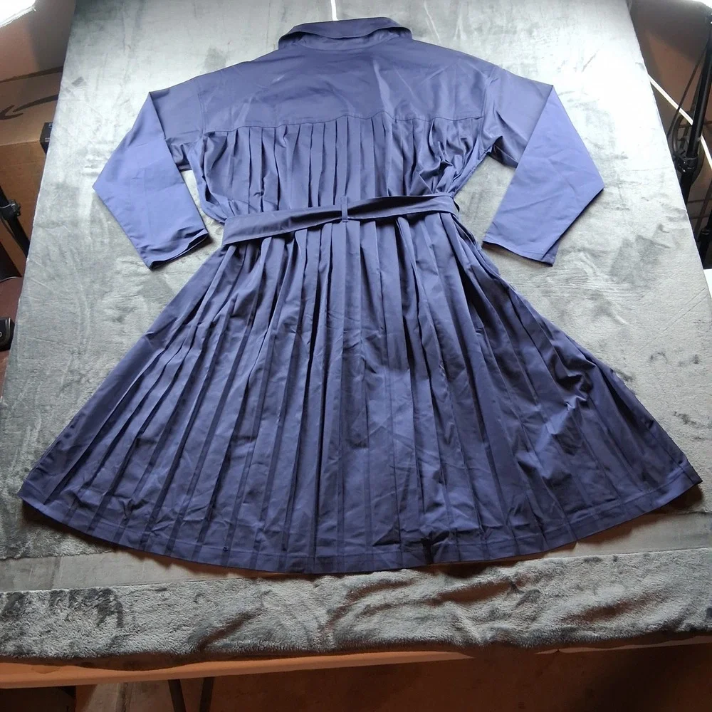 Beautiful by Lawrence Zorian Trench Coat Womens 1X Navy Pleated Back Belted Long